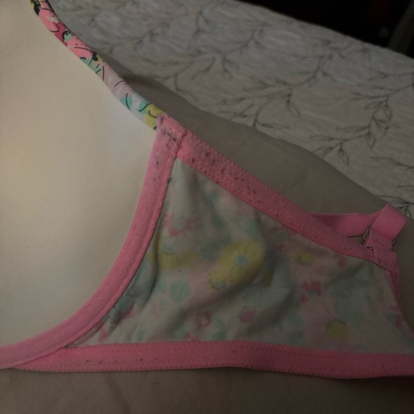 VS bra - Picture 3 of 4